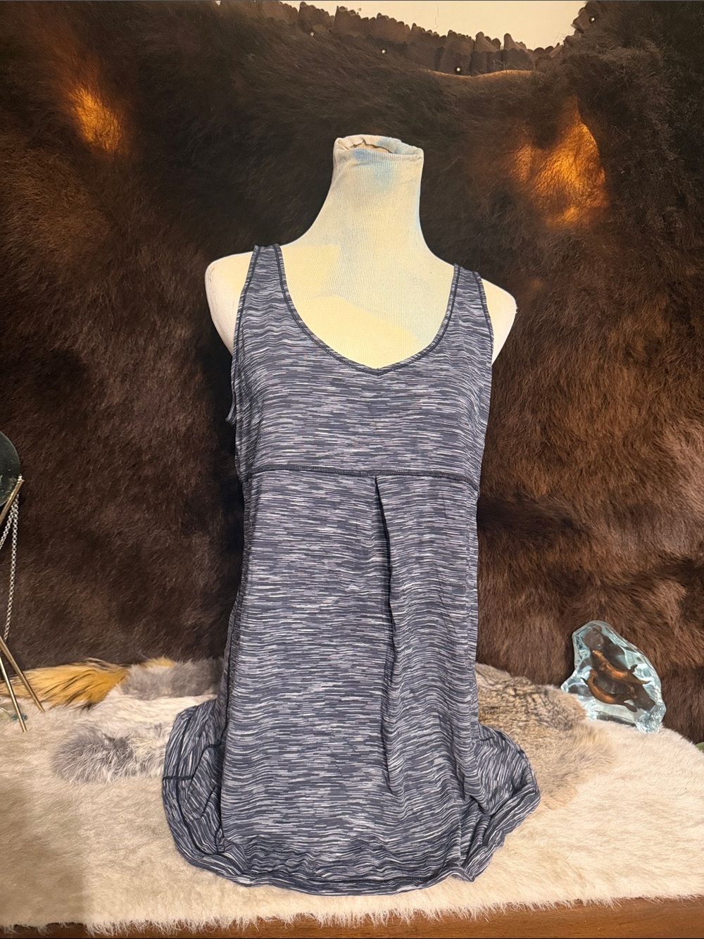 Lucy Gray/black/white Neck Tank XL (4050)